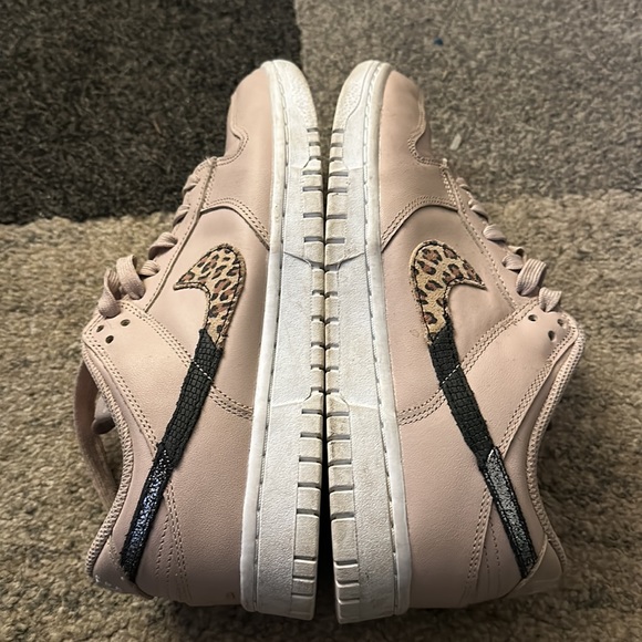 Nike Duns Low SE “Primal Pink” - Picture 12 of 15